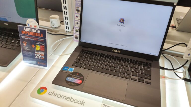 Googlebooks and Chromebooks: Hardware Strategy, OS Architecture, and Buyer Decisions